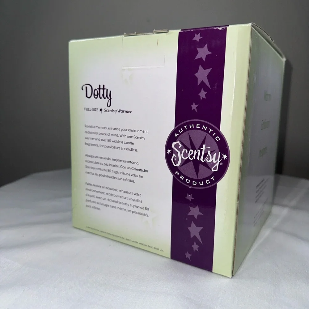 NEW Scentsy Dotty Full Size Warmer Ceramic Yellow White Polka Dot